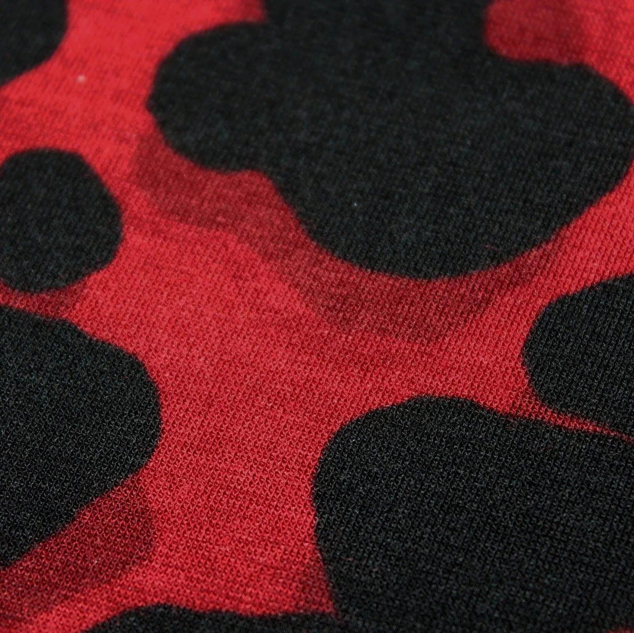 Abstract Dotted Printed Knit - Red/Black