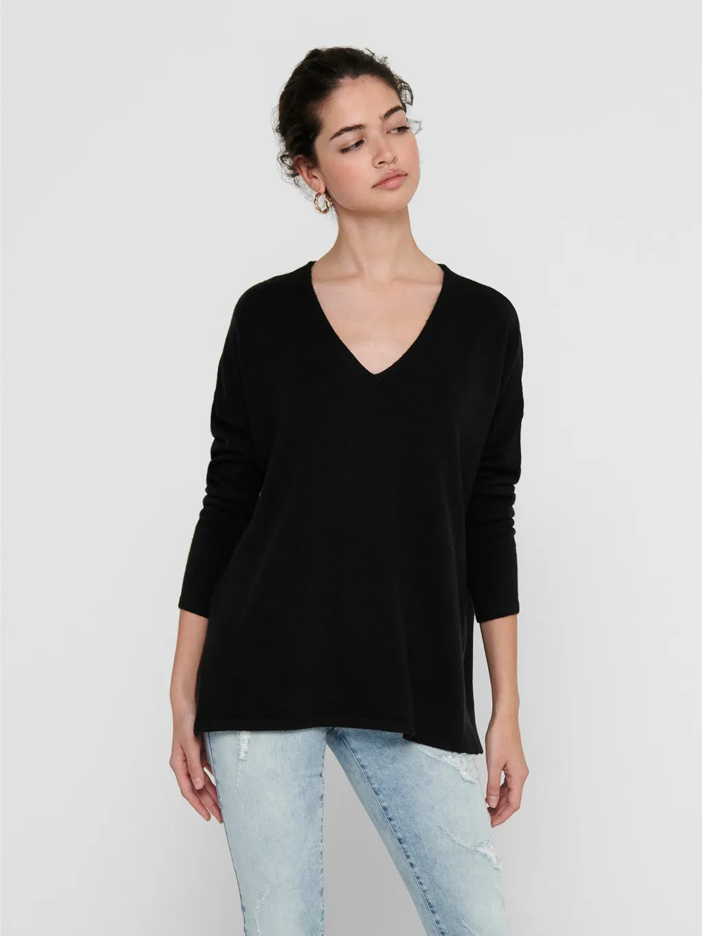 Amalia V-neck Sweater