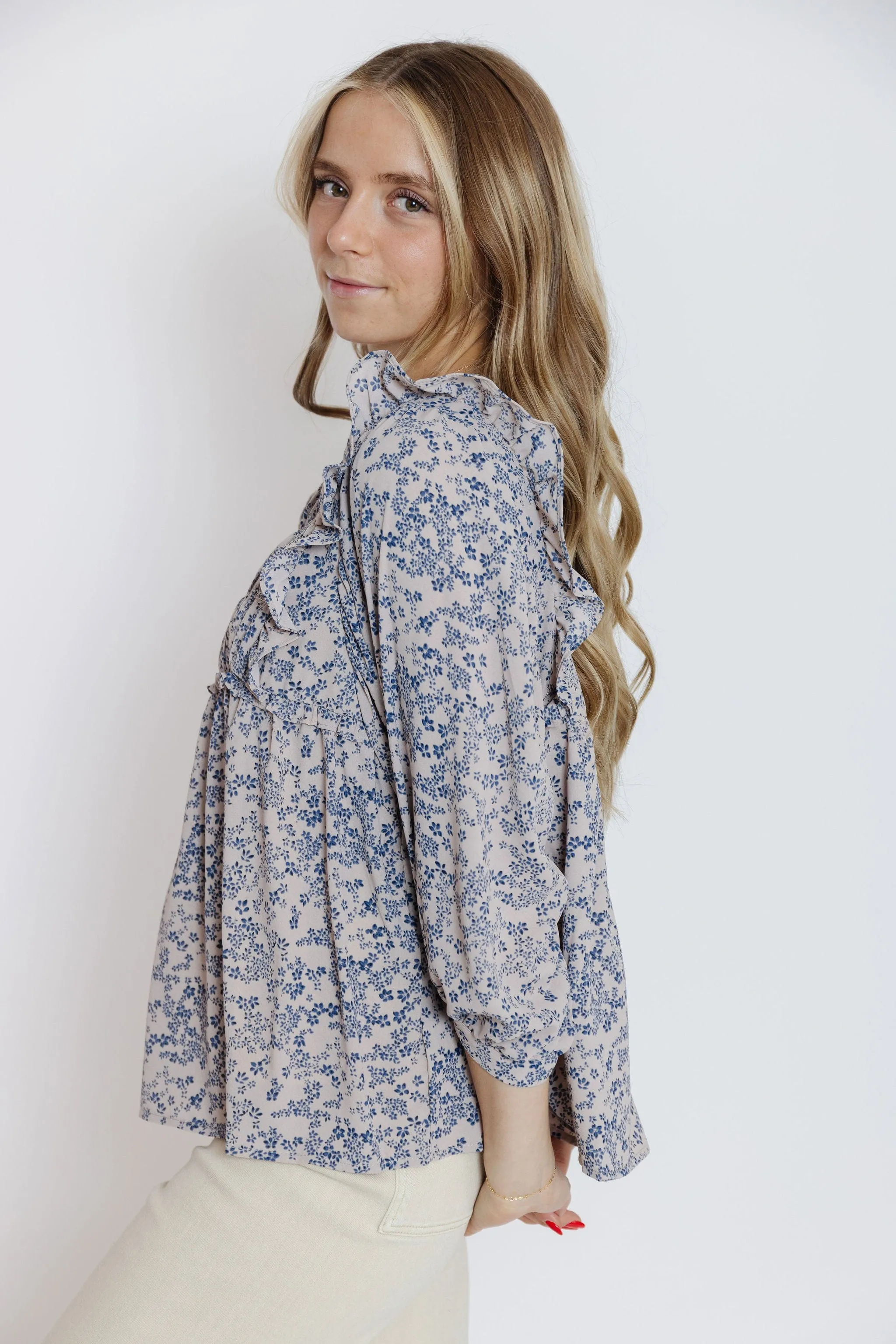 Anise Blouse in Almond Floral