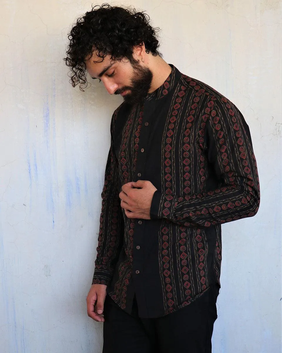 Black & Red Blockprinted Men'S Shirt