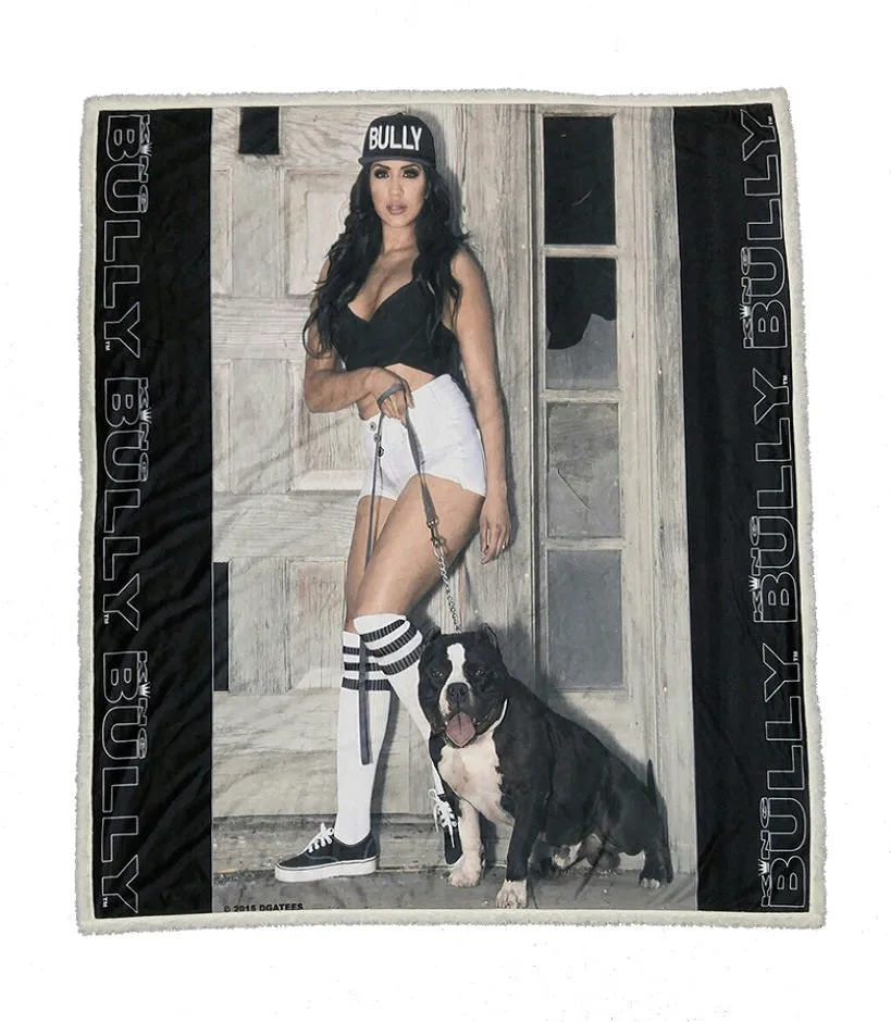 DGA TEES  KING BULLY - Gnarly- 50" x 60" Hyfleece Throw Blanket