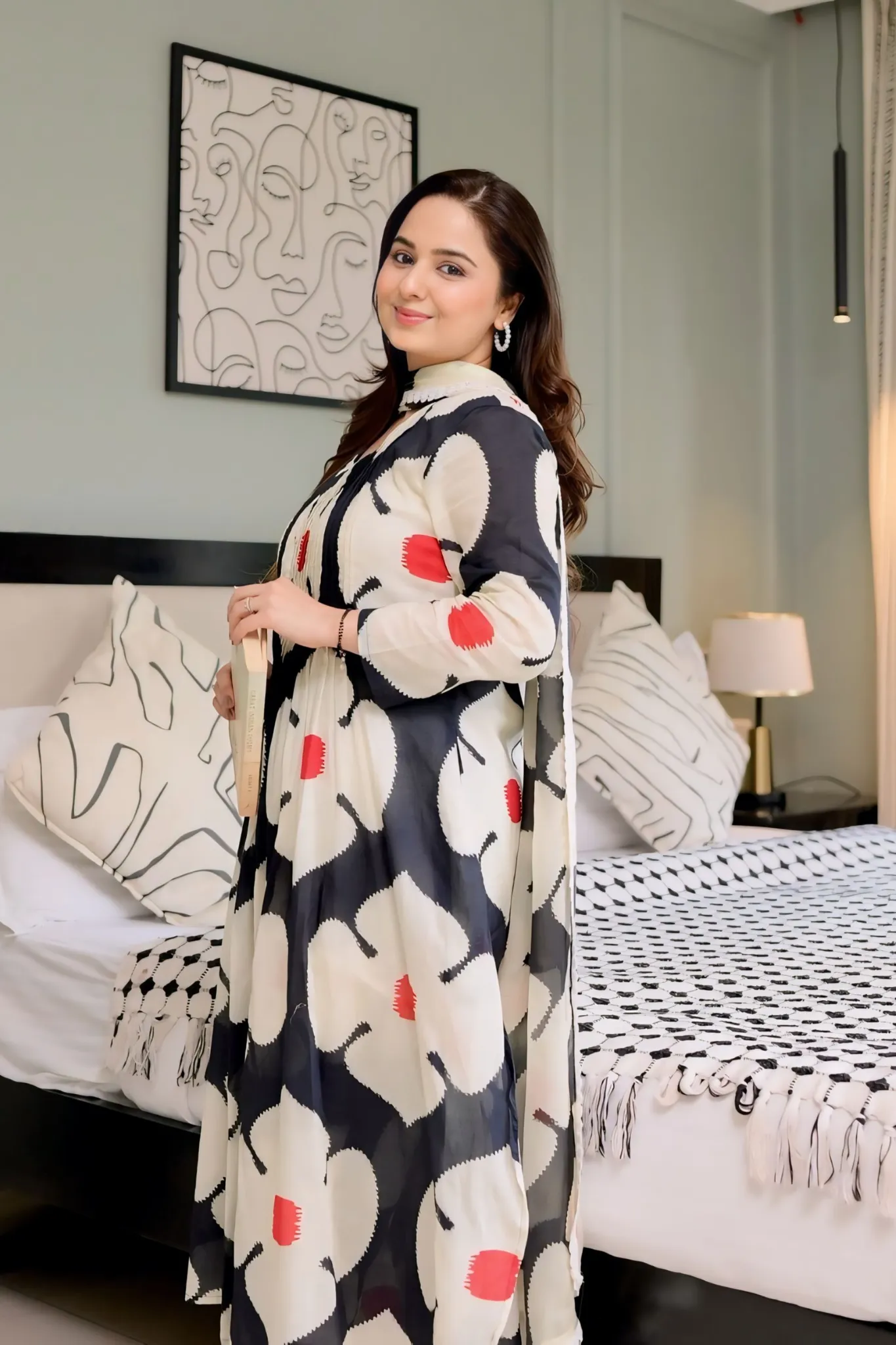 STYLISH PRINTED FLORAL KURTA WITH MATCHING DUPATTA